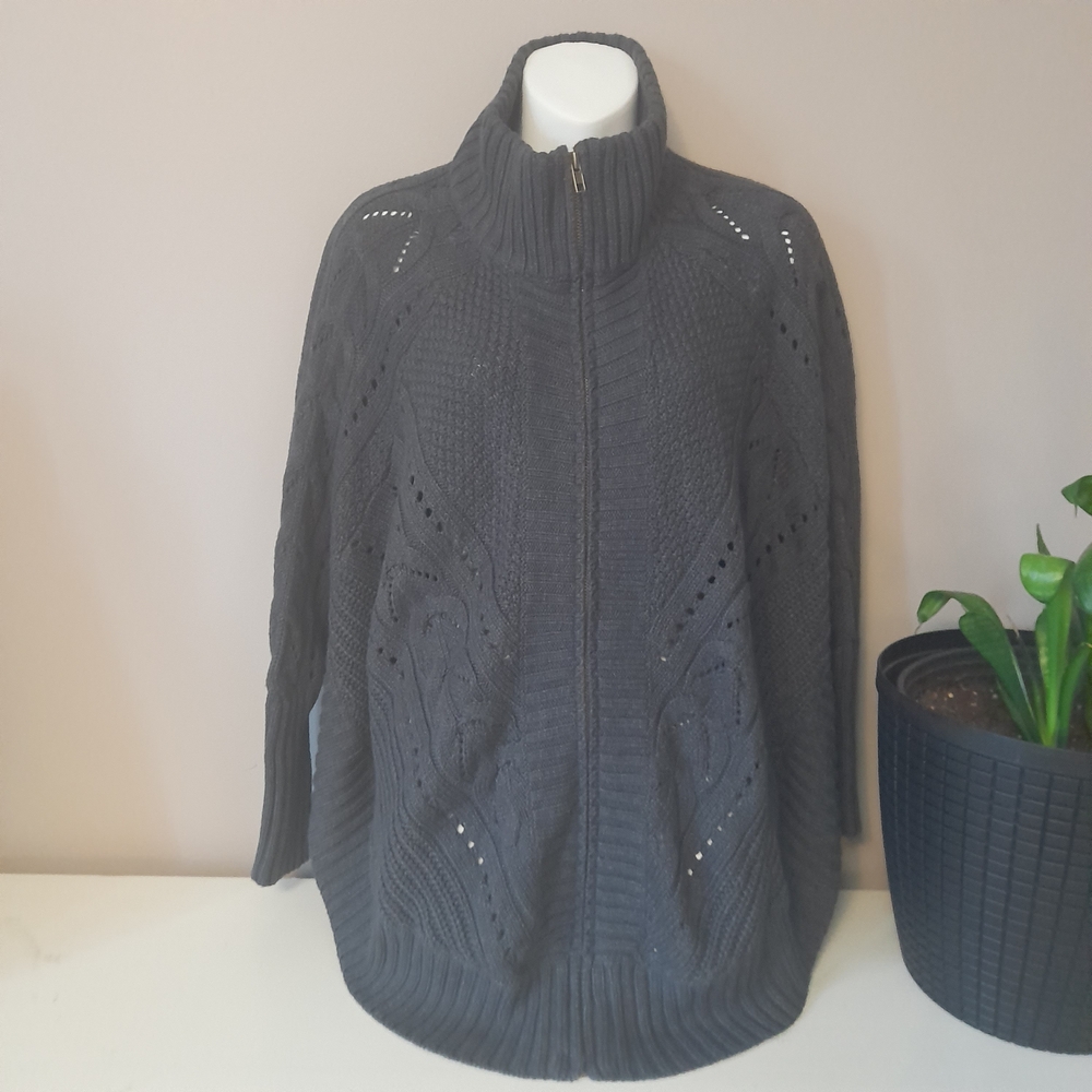 Simply Noelle Charcoal Turtleneck Sweater